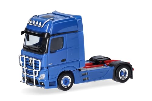 Herpa LKW Modell Mercedes-Benz Actros, Gigaspace Solozugmaschine 2achs mit Lampenbügel und Rammschutz, Miniatur im Maßstab 1:87, Sammlerstück, Made in Germany, Kunststoff Herpa LKW Modell Mercedes-Benz Actros, Gigaspace Solozugmaschine 2achs mit Lampenbügel und Rammschutz, Miniatur im Maßstab 1:87, Sammlerstück, Made in Germany, Kunststoff von herpa