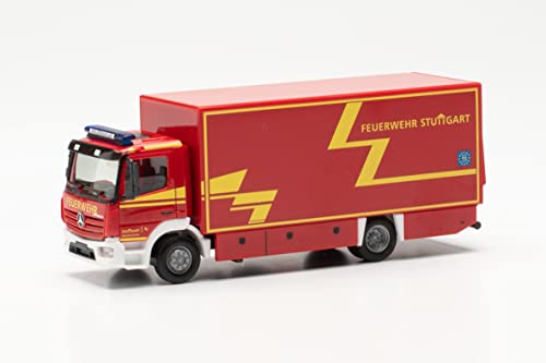 Herpa LKW Modell Mercedes-Benz Atego '13 Koffer-LKW Branddirektion Stuttgart, originalgetreu im Maßstab 1:87, Modell LKW, Modellbau Sammlerstück, Made in Germany, Deko, LKW-Modell aus Kunststoff von herpa