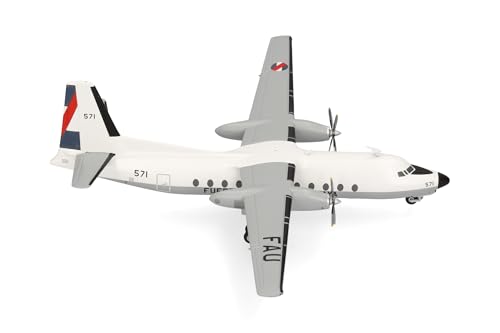 Herpa Modellflugzeug Uruguayan Air Force Fairchild FH-227D (LCD) Miniatur im Maßstab 1:200, Sammlerstück, Modell ohne Standfuß, Metall von herpa