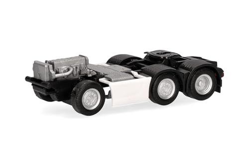Herpa Zubehör Teileservice Fahrgestell Zugmaschine mit Chassisverkleidung 3achs (6x2) Iveco S-Way (2 Stück) im Maßstab 1:87, Miniatur Modell, Kunststoff von herpa