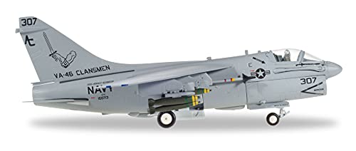 herpa 580175 - U.S. Navy Vought A-7E Corsair II Clansmen Fahrzeug von herpa