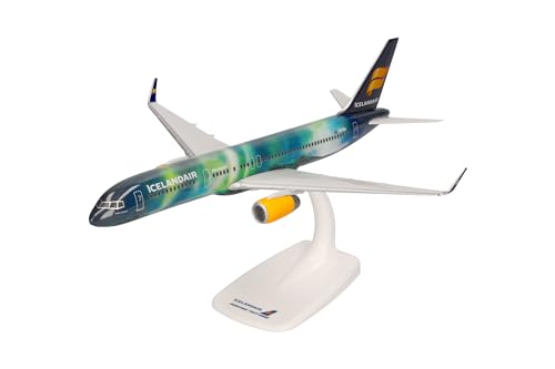 herpa Snap-Fit Modellflugzeug Icelandair Boeing 757-200 - TF-FIU, Miniatur im Maßstab 1:200, Sammlerstück, Modell mit Standfuß, Kunststoff herpa Snap-Fit Modellflugzeug Icelandair Boeing 757-200 - TF-FIU, Miniatur im Maßstab 1:200, Sammlerstück, Modell mit Standfuß, Kunststoff von herpa