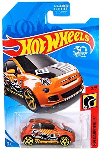 Hot Wheels 2018 50th Anniversary HW Daredevils Fiat 500, Burnt Orange von hot wheels