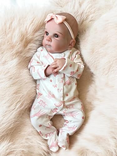 iCradle Reborn Puppen, Reborn-Stoff-Körper, realistisch, für Neugeborene, 46 cm, lebensechte gewichtete Reborn-Puppe, braune Augen iCradle Reborn Puppen, Reborn-Stoff-Körper, realistisch, für Neugeborene, 46 cm, lebensechte gewichtete Reborn-Puppe, braune Augen von iCradle