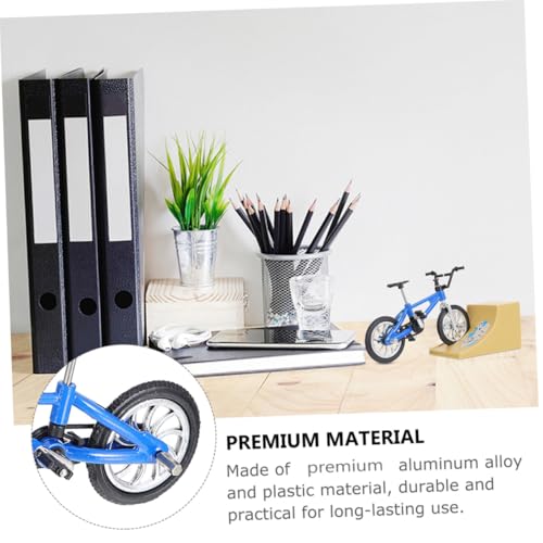 ibasenice 2 Sätze Finger Bike Mini Klapprad Scooter Kit aus Robustem Kunststoff und Aluminiumlegierung Tischspiel für Finger Skateboard Fans Tragbares Freizeit Wettbewerbsspielzeug von ibasenice