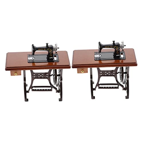 ibasenice 2St Mini-Nähmaschine bastelzeug handwerkskunst Modellbau Mikrolandschaft Dekoration Hauszubehör Miniatur Bausatz Retro -Wohnkultur Puppenhaus-Nähmaschine Mini-Hausschmuck Holz ibasenice 2St Mini-Nähmaschine bastelzeug handwerkskunst Modellbau Mikrolandschaft Dekoration Hauszubehör Miniatur Bausatz Retro -Wohnkultur Puppenhaus-Nähmaschine Mini-Hausschmuck Holz von ibasenice