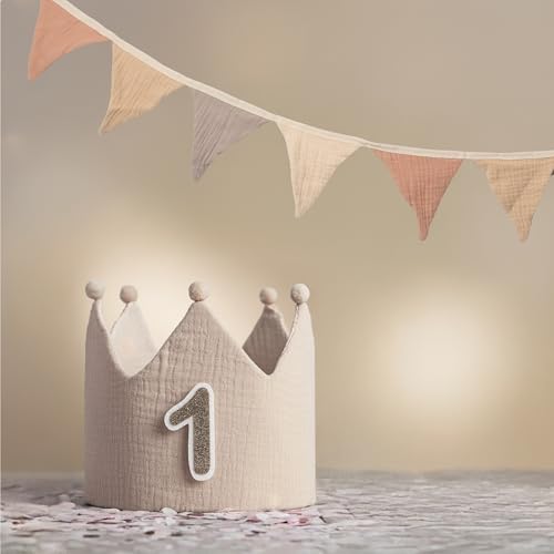 Little Goods Geburtstagskrone für Kinder inkl. Wimpelkette/Girlande - wendbare Musselin-Stoffkrone mit Zahlen 0-9 - Krone für Jungen und Mädchen, Pastell - Dunkelbeige - Hellbeige - Beige von lg LITTLE GOODS
