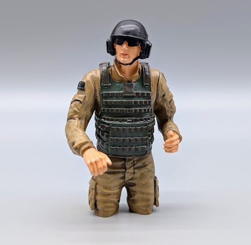 licmas-tank amerikanischer Panzersoldat Figur Panzerfahrer Abrams feritg bemalt 1:16 licmas-tank amerikanischer Panzersoldat Figur Panzerfahrer Abrams feritg bemalt 1:16 von licmas-tank