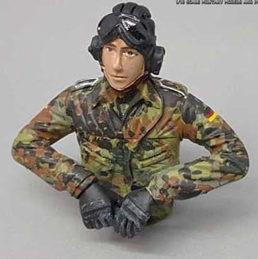 licmas 1/16 Figur Bundeswehr Panzer Soldat Flecktarn licmas 1/16 Figur Bundeswehr Panzer Soldat Flecktarn von licmas