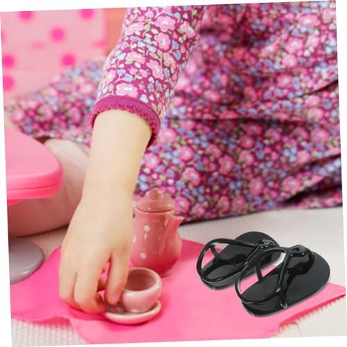 minkissy 3 Paare Mini Puppen Hausschuhe Kreative Winzige Sandalen aus Kunststoff Geeignet für Amerikanische Mädchenpuppen Vielseitiges Puppenzubehör für Barfuß und Zufällige Farbe minkissy 3 Paare Mini Puppen Hausschuhe Kreative Winzige Sandalen aus Kunststoff Geeignet für Amerikanische Mädchenpuppen Vielseitiges Puppenzubehör für Barfuß und Zufällige Farbe von minkissy