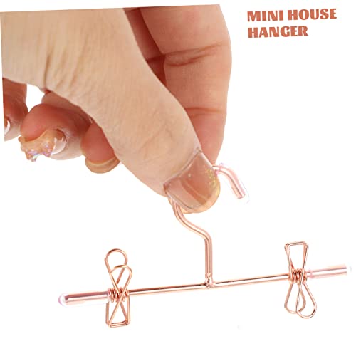minkissy 5stücke Puppenkleiderbügel Miniatur Kleiderbügel Für Kleine Häuser Simulation Mini Kleiderbügel Dekore Lebensechte Kleine Hängende Kleidung von minkissy