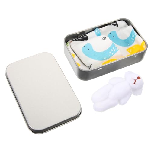 minkissy Mini Plüschbär in Box Kuscheltier für Mädchen Dekoration für Partys Hochzeiten und Zuhause Weiches in Weißer Eisenbox Perfektes Fotorequisit minkissy Mini Plüschbär in Box Kuscheltier für Mädchen Dekoration für Partys Hochzeiten und Zuhause Weiches in Weißer Eisenbox Perfektes Fotorequisit von minkissy