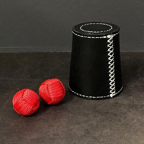 misppro Leder Chop Cup Zaubertricks mit roten Häkelkugeln für Nahaufnahmen Illusionen misppro Leder Chop Cup Zaubertricks mit roten Häkelkugeln für Nahaufnahmen Illusionen von misppro