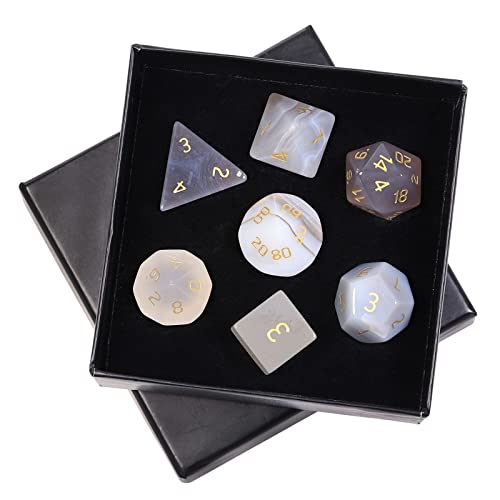 mookaitedecor 7 Stück Grauer Achat Edelstein Polyedrische Würfel Set, Polierte Heilstein DND Würfel für Dungeons und Dragons RPG MTG Tischspiele Rollenspiel Heim Dekoration von mookaitedecor