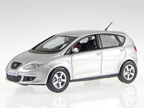 Seat Altea silber artico grey Modellauto IXO 1:43 von nn