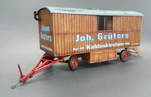 Caravan Caravan von plusmodel