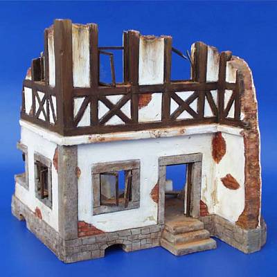 Deutsches Fachwerkhaus-Ruine Deutsches Fachwerkhaus-Ruine von plusmodel