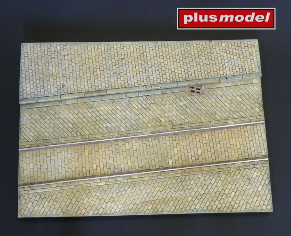 Display base - Cobblestone street wit tram tracks Display base - Cobblestone street wit tram tracks von plusmodel