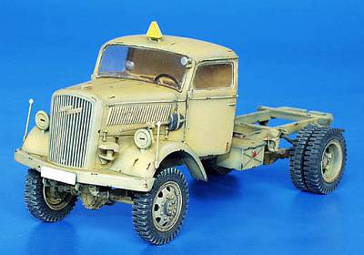 Opel Blitz 4x4 Chassis Umbauset für Italeri-Bausatz Opel Blitz 4x4 Chassis Umbauset für Italeri-Bausatz von plusmodel