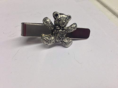"Ich liebe sie" Teddy pp-g72 English Pewter Emblem auf eine Krawatte Clip 4 cm lang "Ich liebe sie" Teddy pp-g72 English Pewter Emblem auf eine Krawatte Clip 4 cm lang von prideindetails
