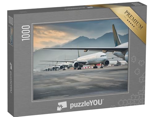 puzzleYOU: Puzzle 1000 Teile „Geparkte Flugzeugflotte“ – aus der Puzzle-Kollektion Flugzeuge, Flughafen puzzleYOU: Puzzle 1000 Teile „Geparkte Flugzeugflotte“ – aus der Puzzle-Kollektion Flugzeuge, Flughafen von puzzleYOU
