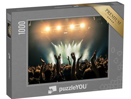 puzzleYOU: Puzzle 1000 Teile „Konzertbesucher bei einem Konzert, Silhouetten“ – aus der Puzzle-Kollektion Musik, Menschen puzzleYOU: Puzzle 1000 Teile „Konzertbesucher bei einem Konzert, Silhouetten“ – aus der Puzzle-Kollektion Musik, Menschen von puzzleYOU