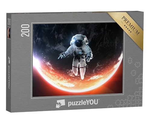 puzzleYOU: Puzzle 200 Teile „Astronaut auf dem Weltraumspaziergang Wunderschöner Planet Erde in kaltem und warmem Licht“ von puzzleYOU