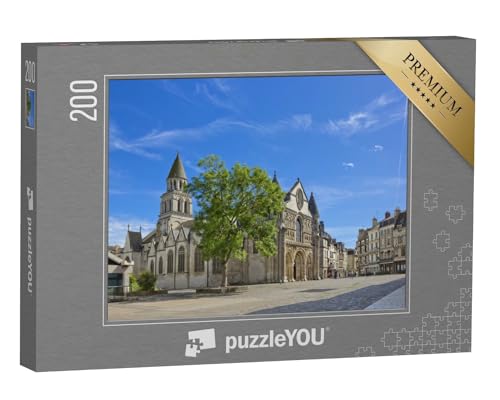 puzzleYOU: Puzzle 200 Teile „Stadtbild mit der mittelalterlichen Kirche Notre-Dame la Grande in Poitiers, Frankreic“ von puzzleYOU