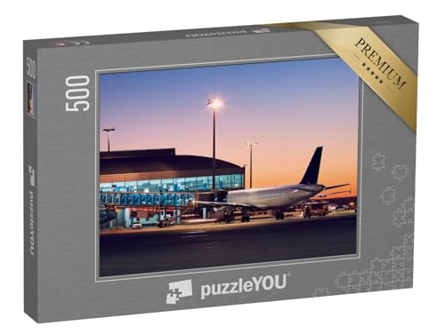 puzzleYOU: Puzzle 500 Teile „Vorbereitung des Flugzeugs vor dem Flug in den Abendhimmel“ – aus der Puzzle-Kollektion Flughafen puzzleYOU: Puzzle 500 Teile „Vorbereitung des Flugzeugs vor dem Flug in den Abendhimmel“ – aus der Puzzle-Kollektion Flughafen von puzzleYOU