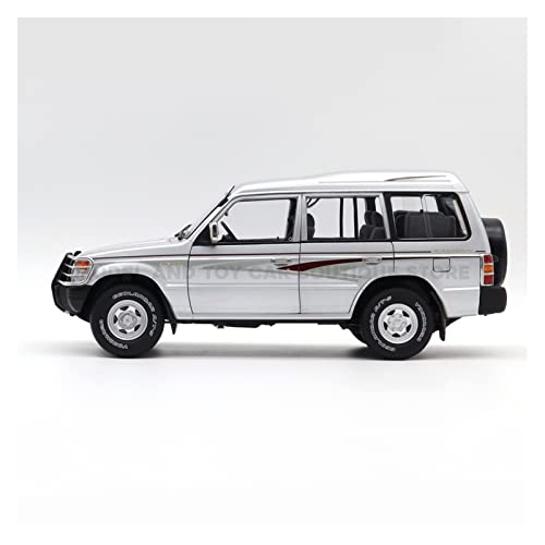shuishuicui 1 18 Für Pajero V31 Diecast Modell Spielzeugauto Geschenke Sammlung Von Dekorativen Ornamenten(Silber) von shuishuicui