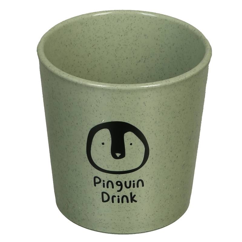 Trinkbecher PINGUIN DRINK in organic green von tausendkind home & go