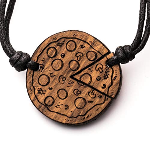 treeforce Pizza Pärchen Halskette, Schlüsselanhänger oder Auto- Anhänger 3in1 DIY Schmuck aus Kupfereiche treeforce Pizza Pärchen Halskette, Schlüsselanhänger oder Auto- Anhänger 3in1 DIY Schmuck aus Kupfereiche von treeforce