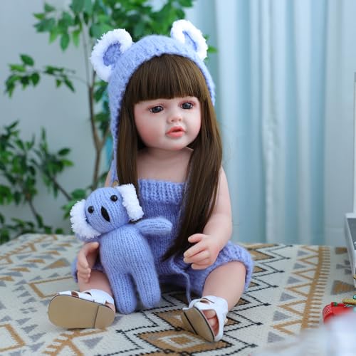 truly soft Realistische Spielpuppe mit Langen Braunen Haaren, Gestricktem Lila Outfit und Teddybär, 55 cm truly soft Realistische Spielpuppe mit Langen Braunen Haaren, Gestricktem Lila Outfit und Teddybär, 55 cm von truly soft